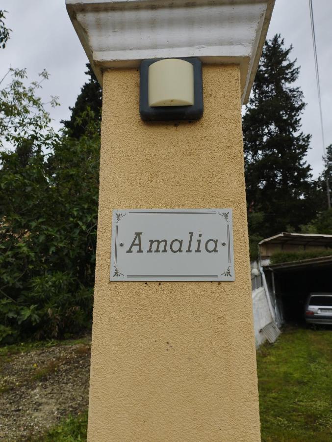 Home Amalias Kompitsion Экстерьер фото